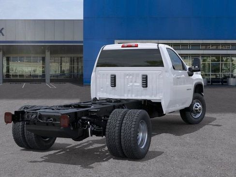 New 2026 Chevrolet Silverado 3500 W/T w/ WT Convenience Package AWD/4WD image 4