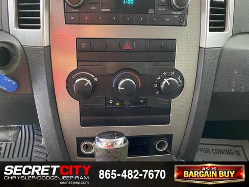 Used 2008 Jeep Grand Cherokee Laredo RWD image 20