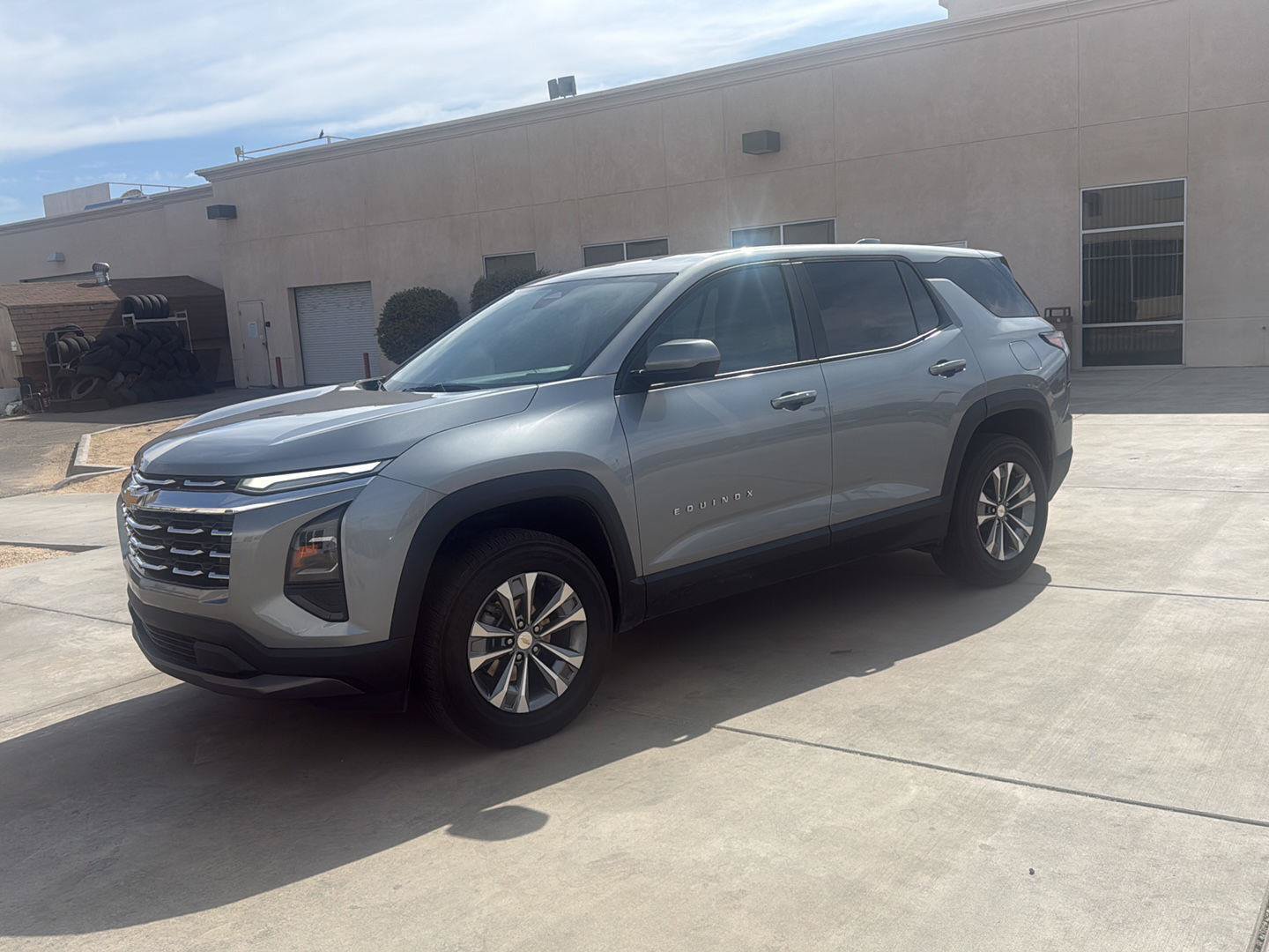 Used 2025 Chevrolet Equinox LT FWD image 5