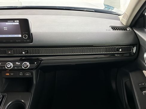 Certified 2024 Honda Civic EX-L image 29