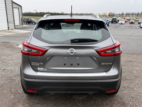 Used 2022 Nissan Rogue Sport SV image 15