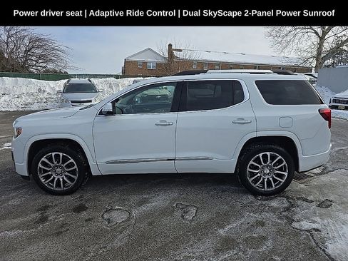Used 2023 GMC Acadia Denali w/ Denali Ultimate Package image 6