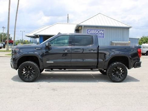 Used 2022 GMC Sierra 1500 Elevation w/ Elevation Premium Package AWD/4WD image 6
