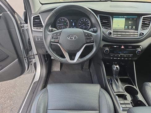 Used 2017 Hyundai Tucson SE Plus FWD image 28