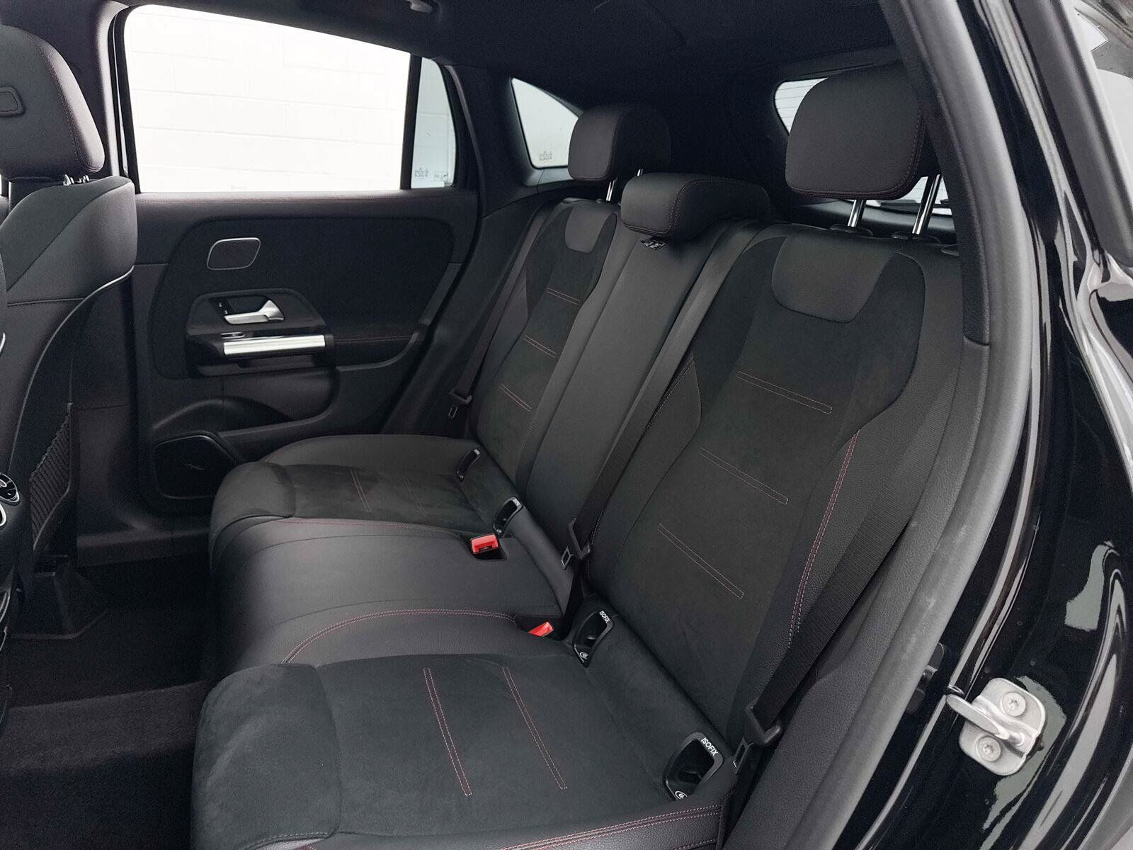 Used 2024 Mercedes-Benz GLA 250 image 38