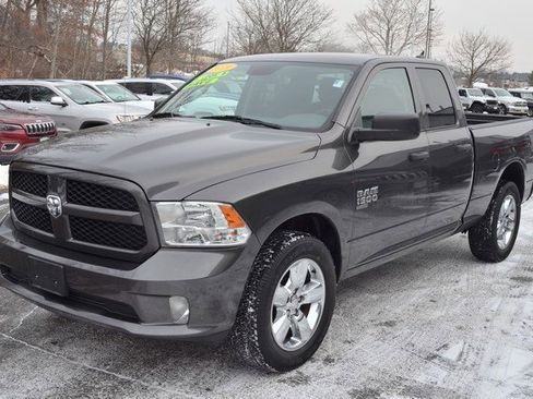 Used 2019 RAM 1500 Express w/ Express Value Package image 4