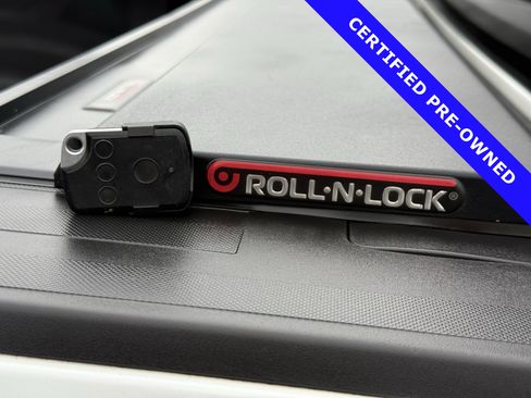 Certified 2022 Ford F250 Limited w/ FX4 Off-Road Package image 14