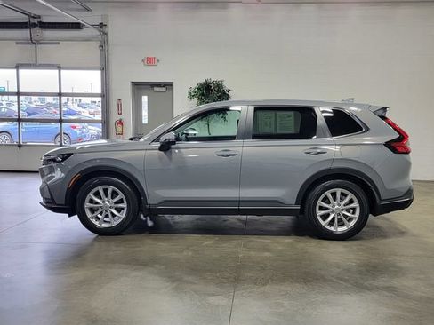 Certified 2025 Honda CR-V EX image 8