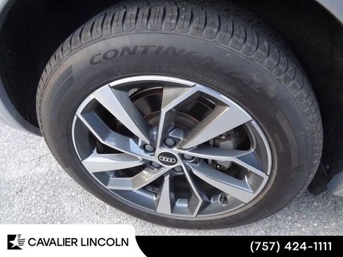 Used 2021 Audi Q5 Prestige w/ Prestige Package AWD/4WD image 11