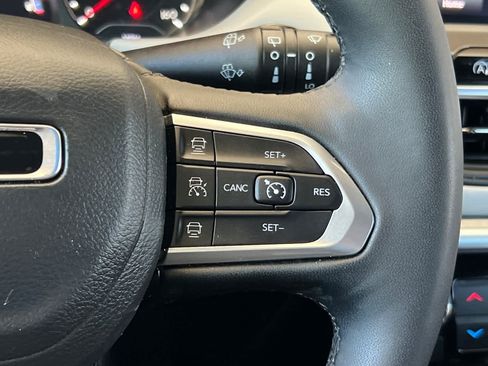 Used 2025 Jeep Compass Limited AWD/4WD image 27