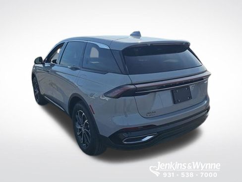 New 2026 Lincoln Nautilus Premier AWD/4WD image 2