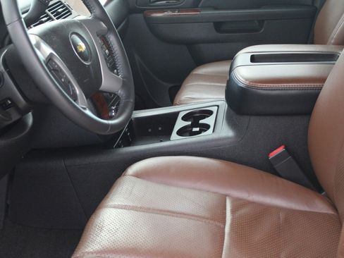 Used 2013 Chevrolet Tahoe LS w/ Texas Edition image 15