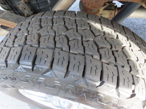 Used 2012 Chevrolet Silverado 2500 LT w/ Suspension Package, Off-Road image 19