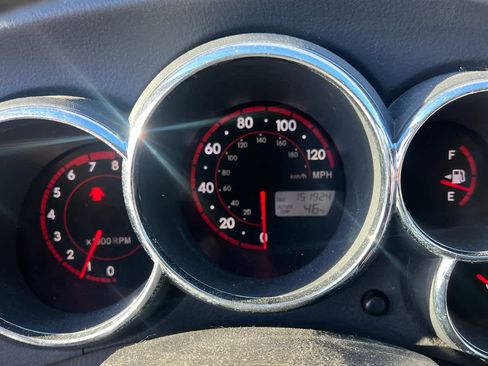 Used 2006 Toyota Matrix image 9