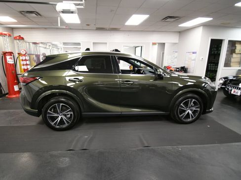Used 2023 Lexus RX 350 Premium w/ Accessory Package AWD/4WD image 9