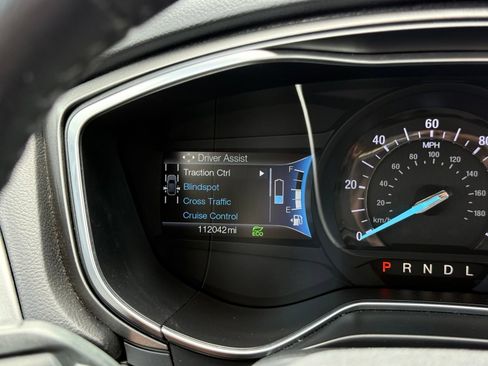 Used 2018 Ford Fusion SE w/ Equipment Group 602A FWD image 28