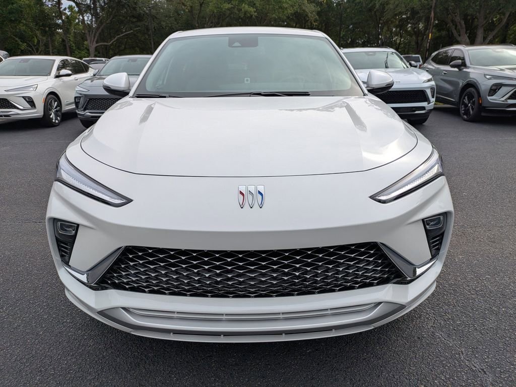 New 2026 Buick Envista Avenir FWD image 9