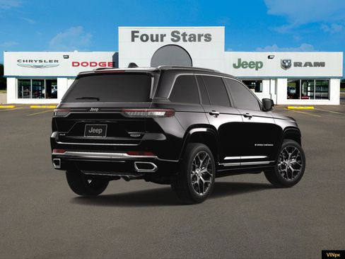 New 2025 Jeep Grand Cherokee Summit image 7