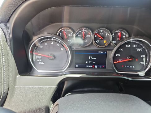 Used 2019 Chevrolet Silverado 1500 RST AWD/4WD image 16