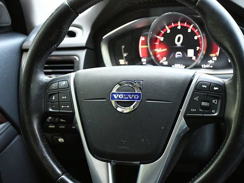 Used 2016 Volvo XC70 T5 Platinum AWD/4WD image 20
