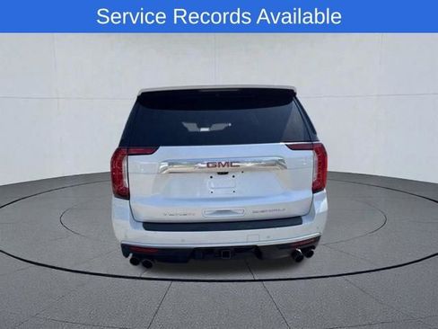 Used 2021 GMC Yukon Denali w/ Denali Premium Package AWD/4WD image 3