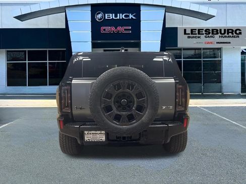 New 2026 GMC Hummer EV 3X w/ Carbon Fiber Edition Package AWD/4WD image 6