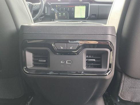 New 2026 GMC Sierra 2500 AT4X w/ LPO, Black Badging Package image 52