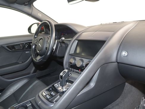 Used 2021 Jaguar F-TYPE Coupe RWD image 56