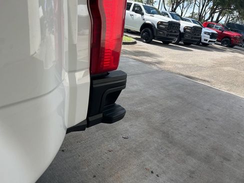 Used 2023 Ford F350 XL image 17