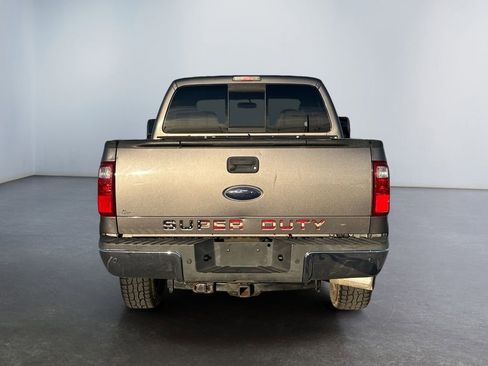 Used 2010 Ford F250 Lariat AWD/4WD image 4