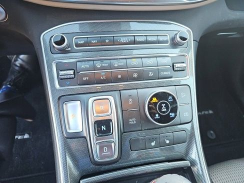 Certified 2023 Hyundai Santa Fe SEL image 12