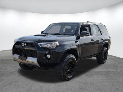 Used 2018 Toyota 4Runner TRD Off-Road Premium image 7