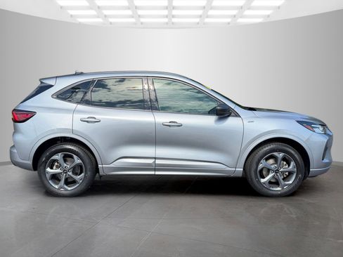 Used 2024 Ford Escape ST-Line AWD/4WD image 6