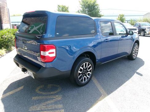 Used 2023 Ford Maverick Lariat w/ Lariat Luxury Package FWD image 8