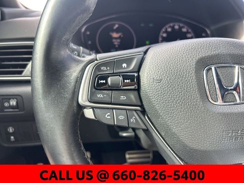 Used 2018 Honda Accord Sport image 15