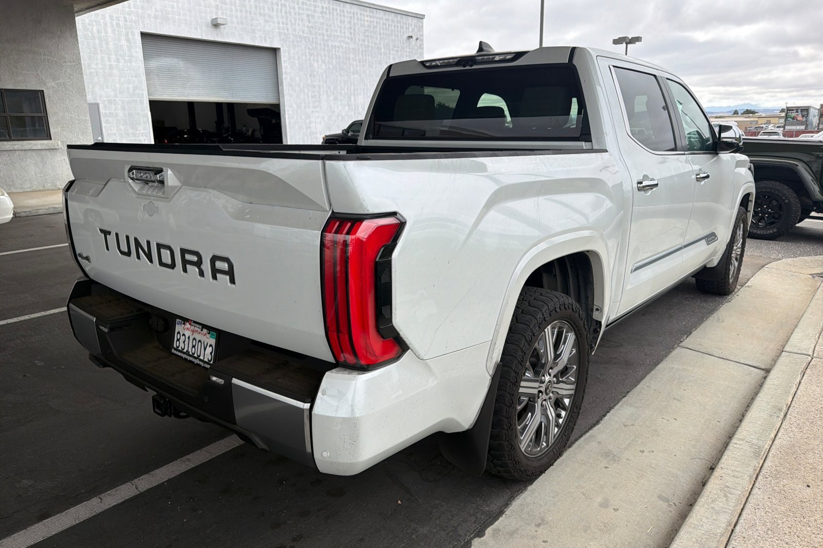 Used 2024 Toyota Tundra Capstone AWD/4WD image 5