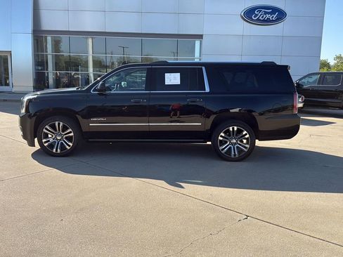 Used 2020 GMC Yukon XL Denali w/ Denali Ultimate Package image 2