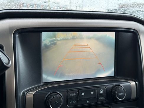 Used 2016 GMC Sierra 1500 Denali w/ Enhanced Driver Alert Package AWD/4WD image 24