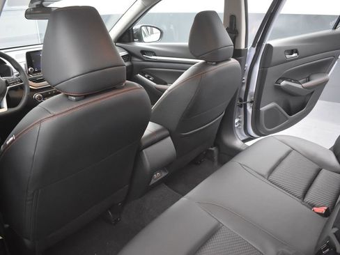 New 2025 Nissan Altima 2.5 SR image 14