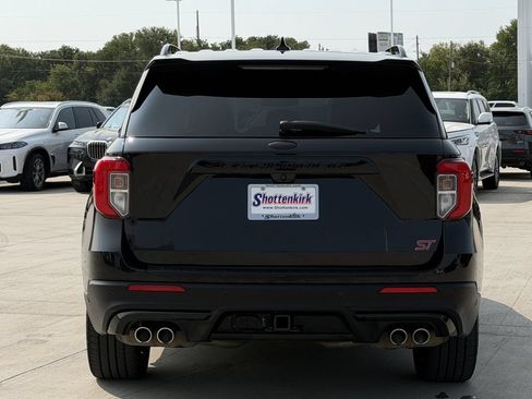 Used 2020 Ford Explorer ST w/ ST Street Pack AWD/4WD image 5