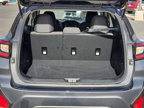 Certified 2024 Subaru Crosstrek 2.0i image 10