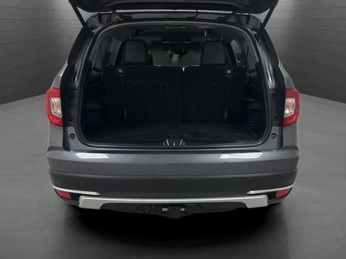 Used 2019 Honda Pilot Touring image 9