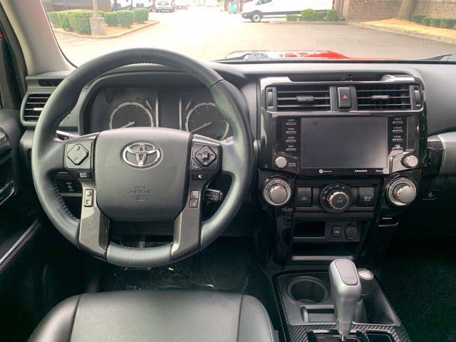 Used 2020 Toyota 4Runner TRD Off-Road Premium w/ Moonroof Package AWD/4WD image 16