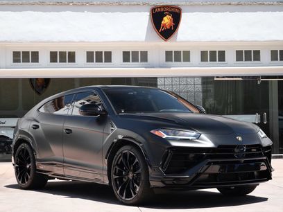 Used 2023 Lamborghini Urus S