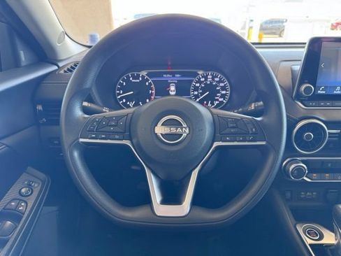 Used 2024 Nissan Sentra SV FWD image 15