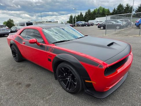 Certified 2022 Dodge Challenger R/T Scat Pack RWD image 19