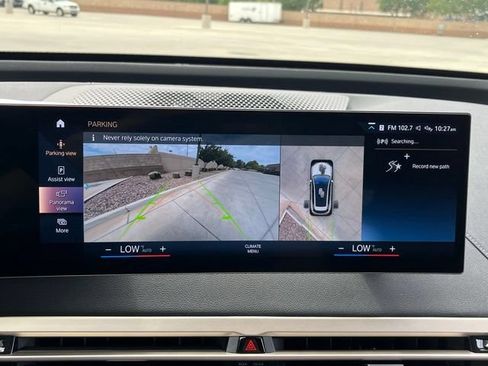 Used 2023 BMW iX xDrive50 w/ Sport Package AWD/4WD image 16