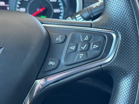 Used 2023 Chevrolet Malibu LT FWD image 35