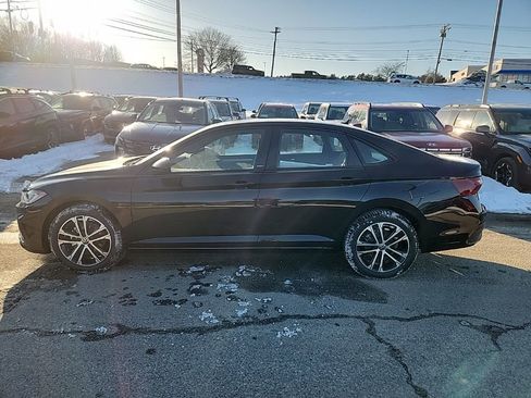 New 2026 Volkswagen Jetta Sport image 4