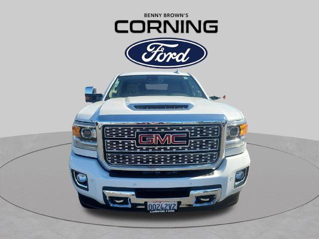 Used 2019 GMC Sierra 2500 Denali w/ Duramax Plus Package AWD/4WD image 8